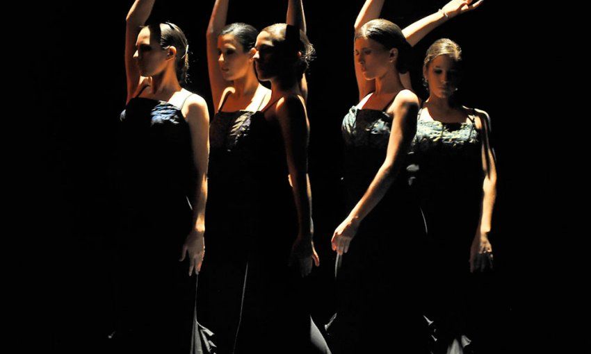 Danza estilizada